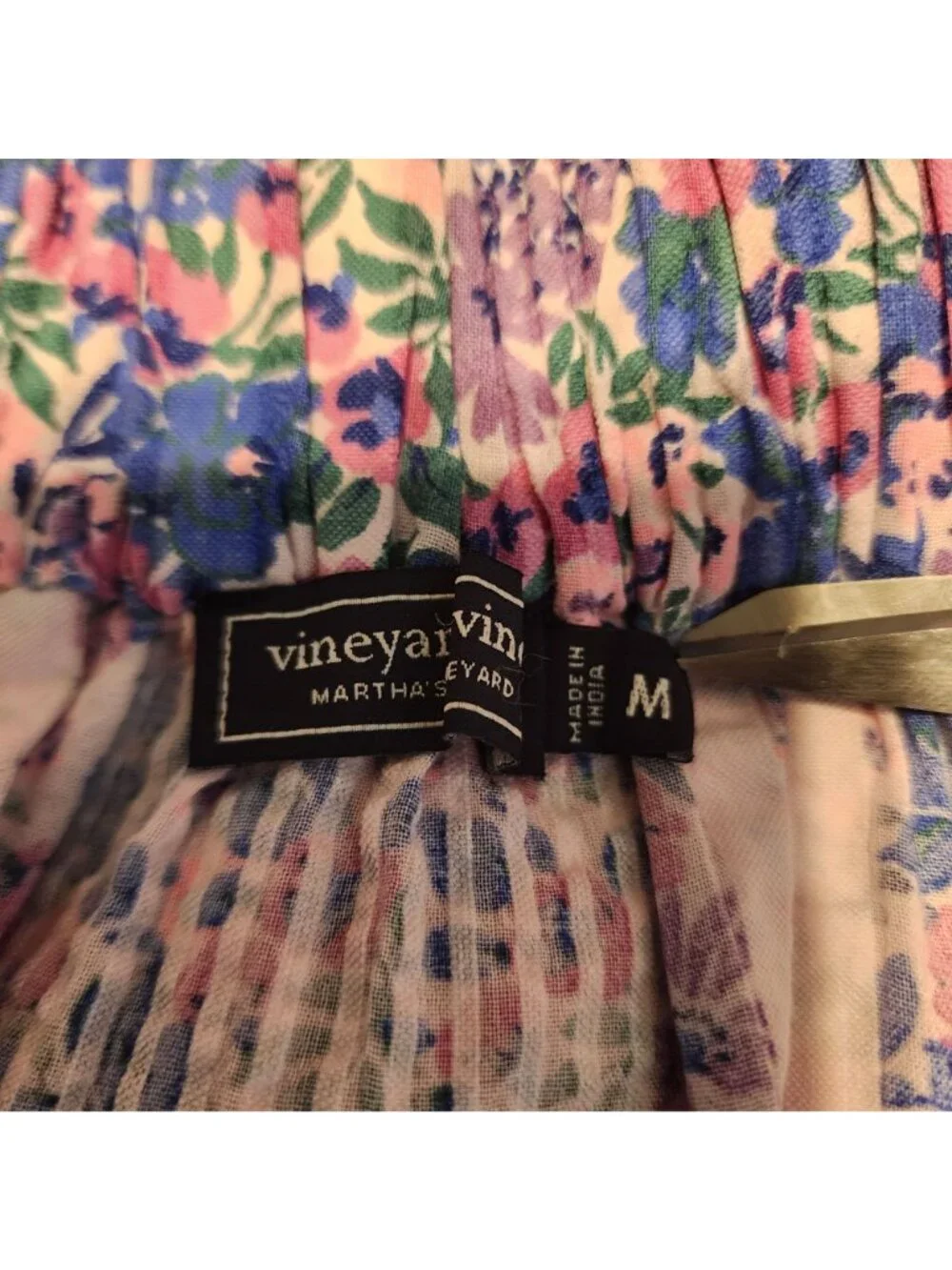 Vineyard Vines Seersucker Square Neck sz M  Floral Puff Sleeve Cotton Blouse